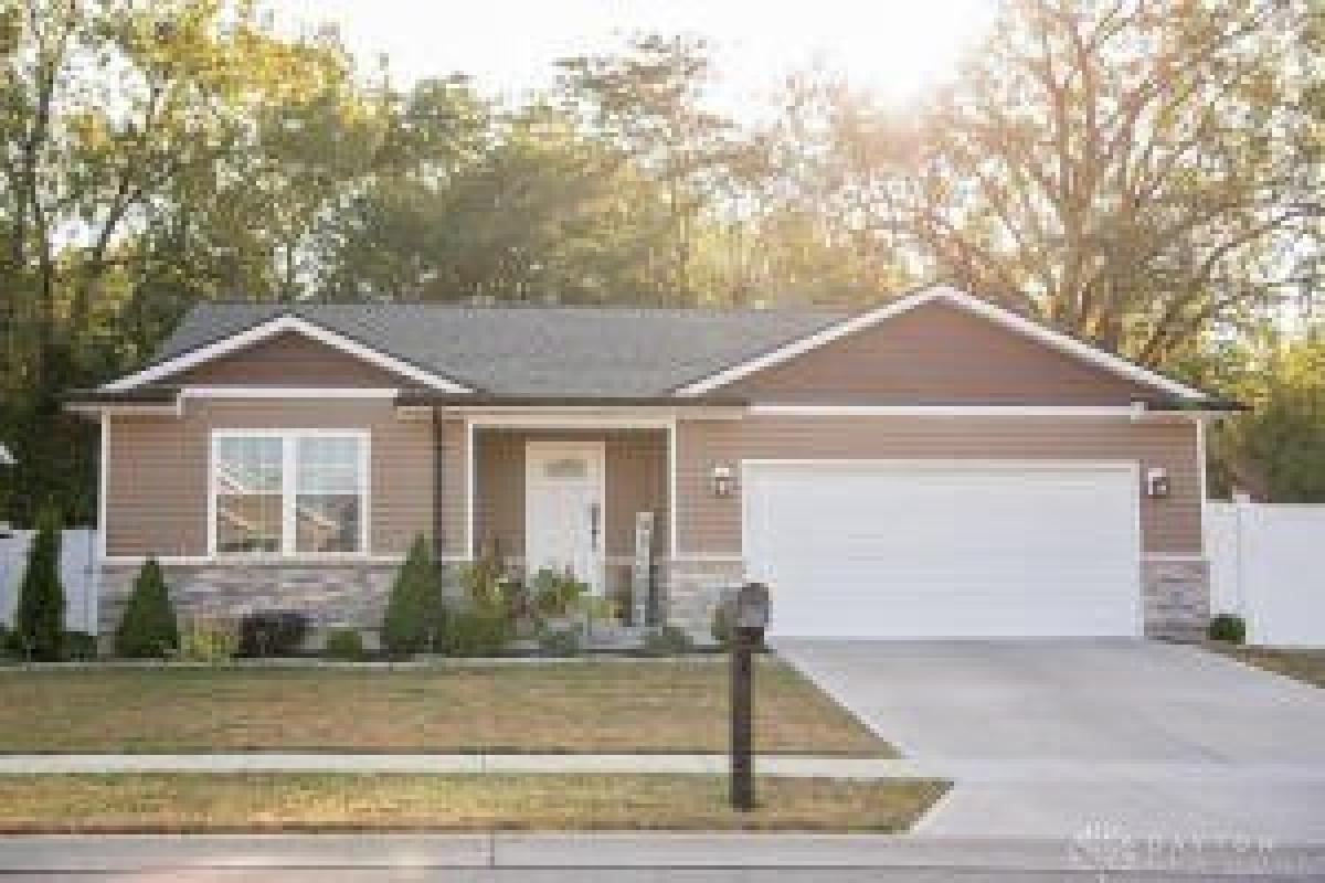 Picture of Home For Sale in Springfield, Ohio, United States