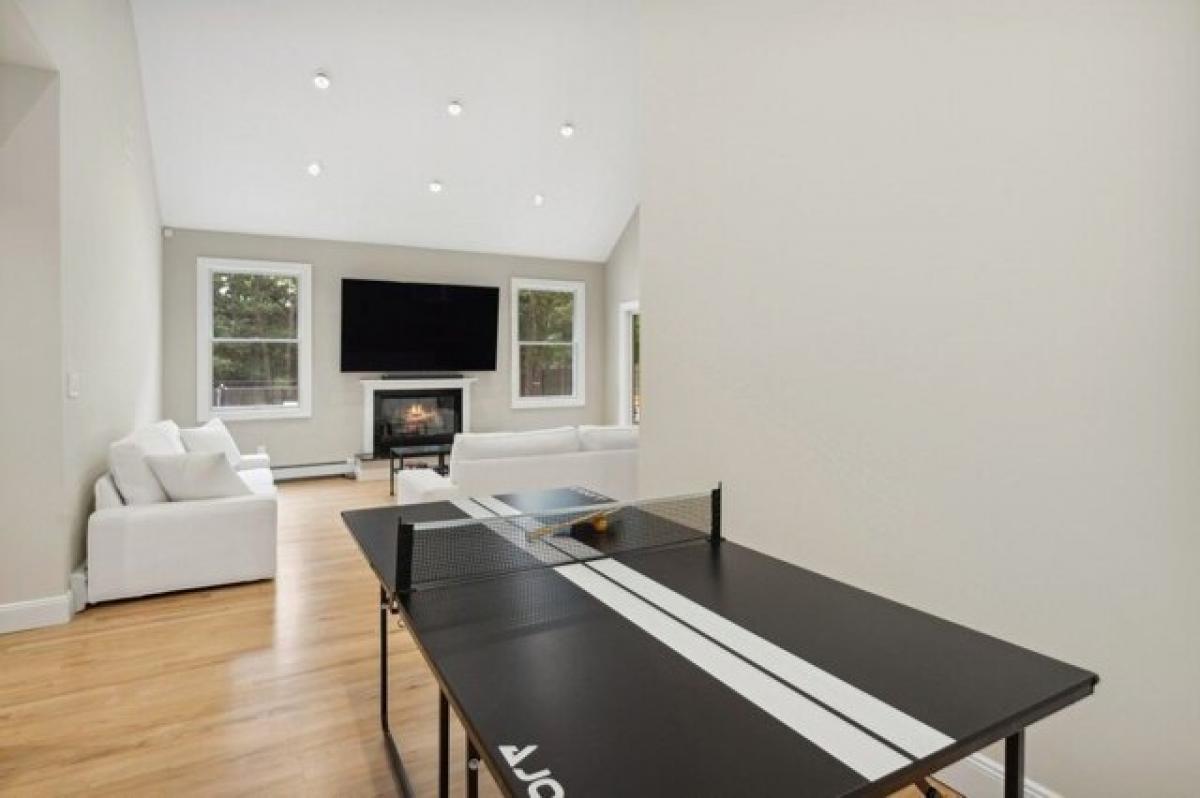 Picture of Home For Rent in East Hampton, New York, United States