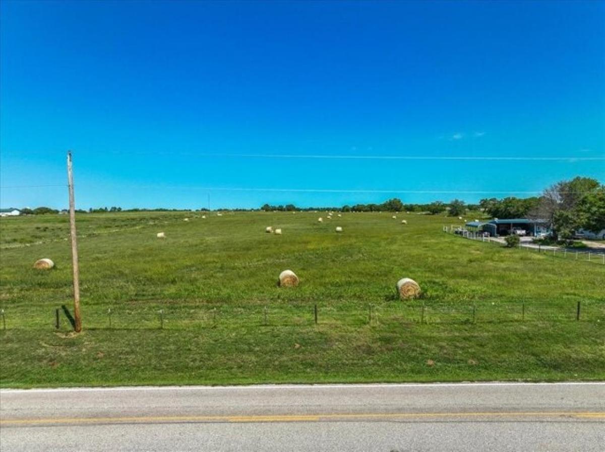 Picture of Residential Land For Sale in Lexington, Oklahoma, United States