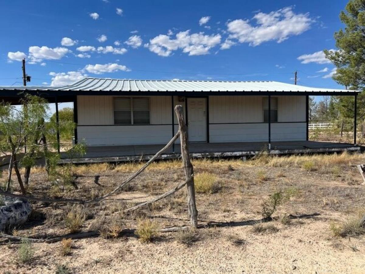 Picture of Home For Sale in Odessa, Texas, United States