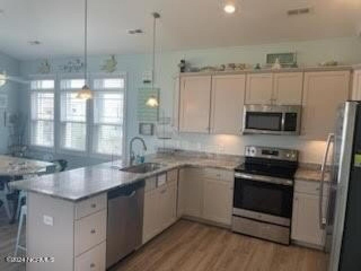 Picture of Home For Rent in North Topsail Beach, North Carolina, United States