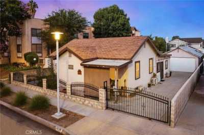 Home For Sale in Temple City, California