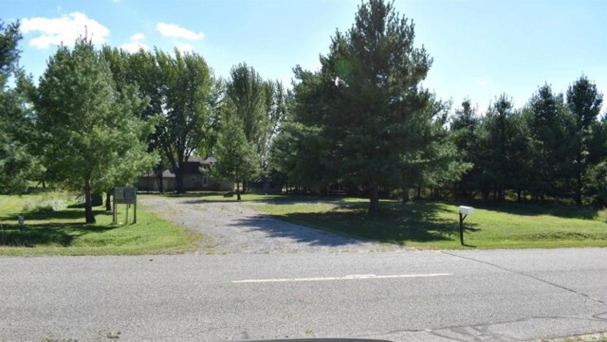 Picture of Residential Land For Sale in Gladwin, Michigan, United States