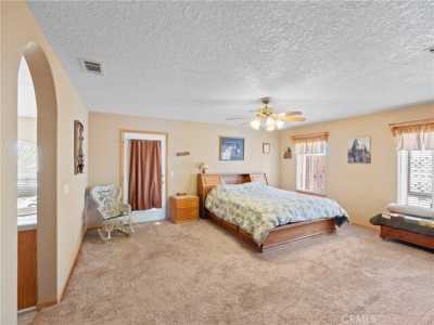 Home For Sale in Apple Valley, California