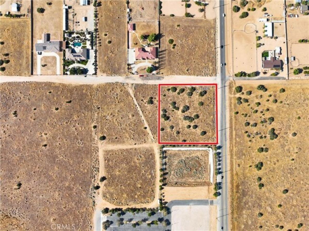 Picture of Residential Land For Sale in Palmdale, California, United States