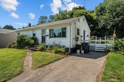 Home For Sale in North Kingstown, Rhode Island