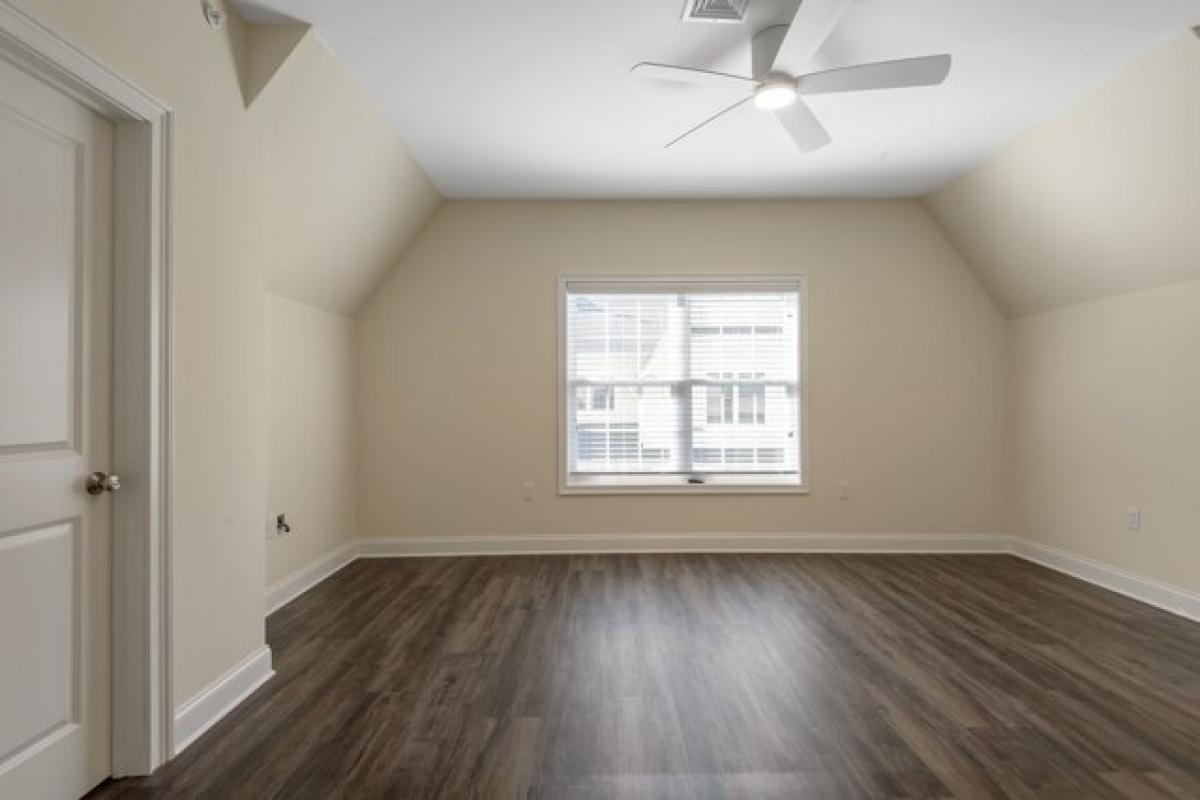 Picture of Apartment For Rent in Huntington, New York, United States