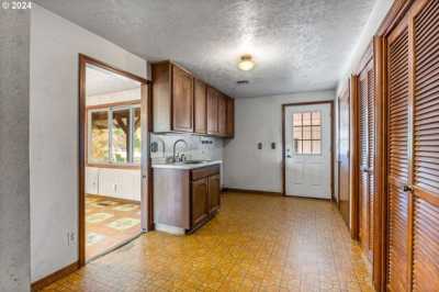 Home For Sale in Woodburn, Oregon