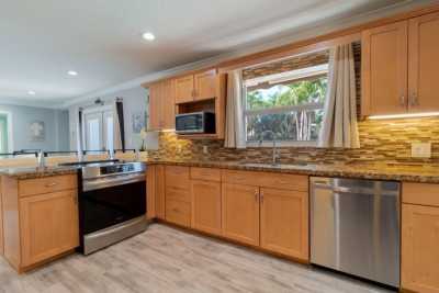 Home For Sale in North Palm Beach, Florida