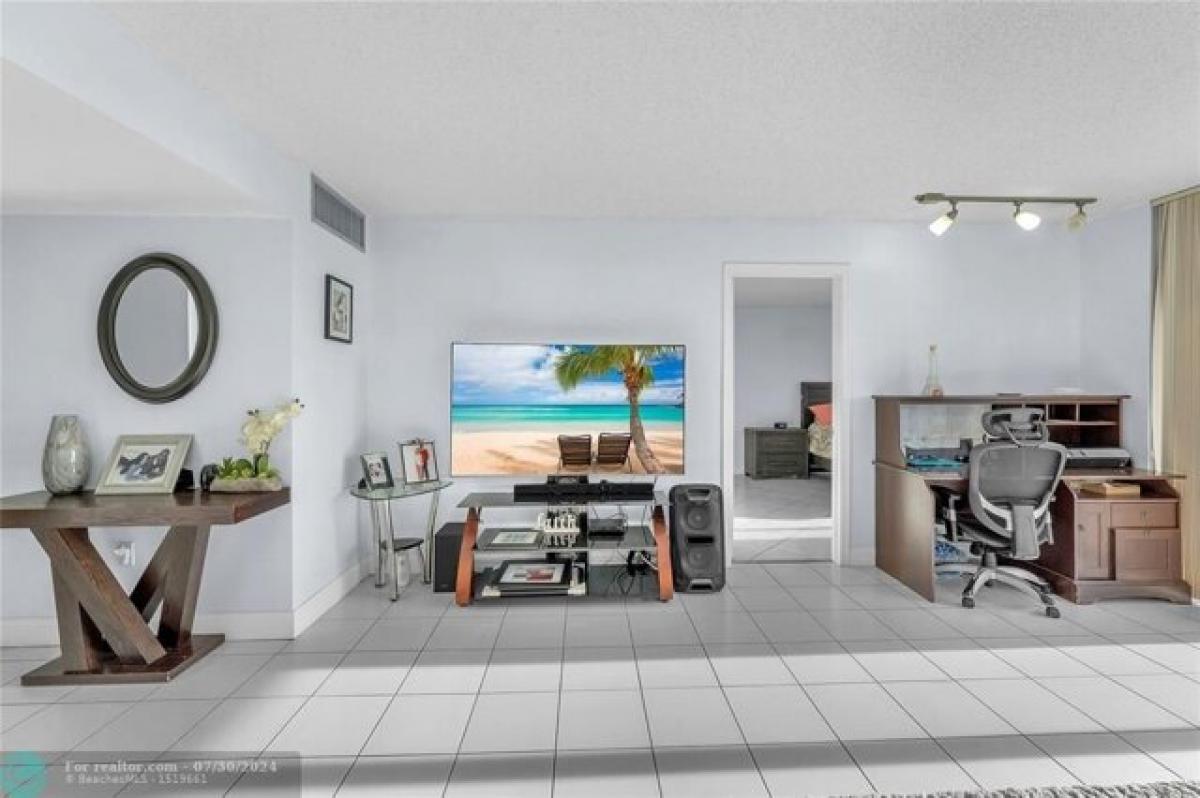 Picture of Home For Sale in Lake Worth, Florida, United States