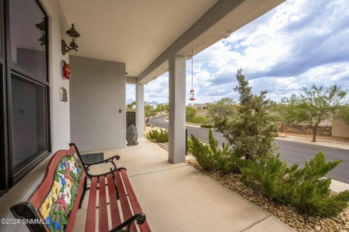 Picture of Home For Sale in Las Cruces, New Mexico, United States