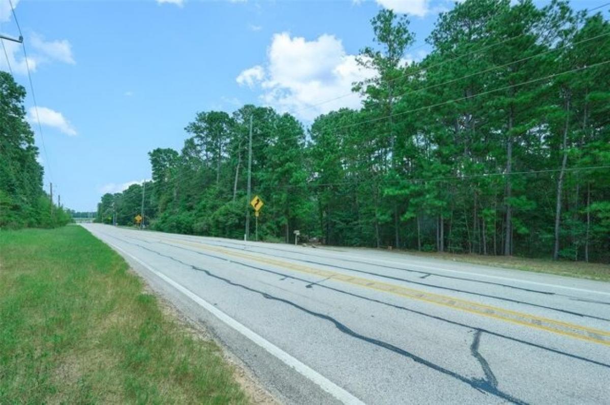 Picture of Home For Sale in Pinehurst, Texas, United States