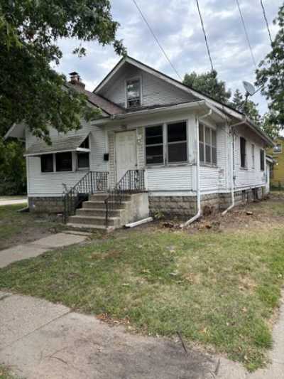 Home For Sale in Rockford, Illinois