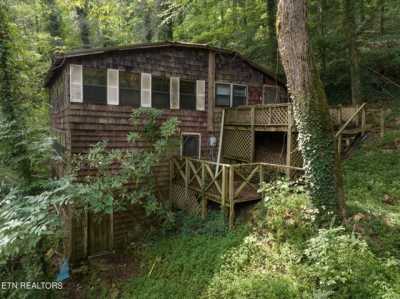 Home For Sale in Townsend, Tennessee