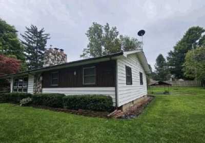 Home For Sale in Vernon, Michigan