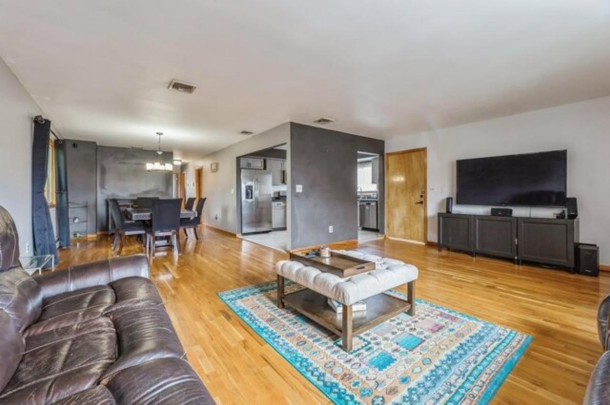 Picture of Home For Rent in Cliffside Park, New Jersey, United States