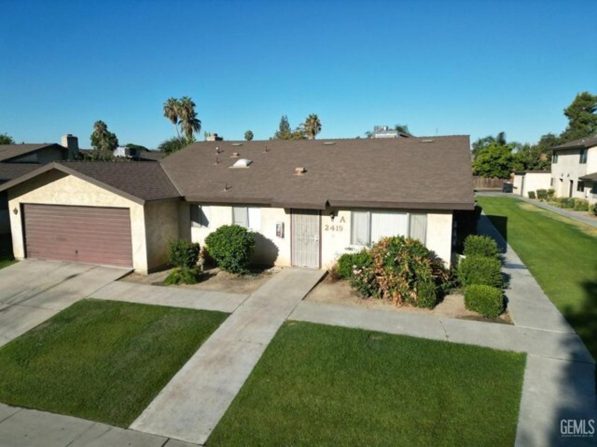 Picture of Home For Sale in Bakersfield, California, United States