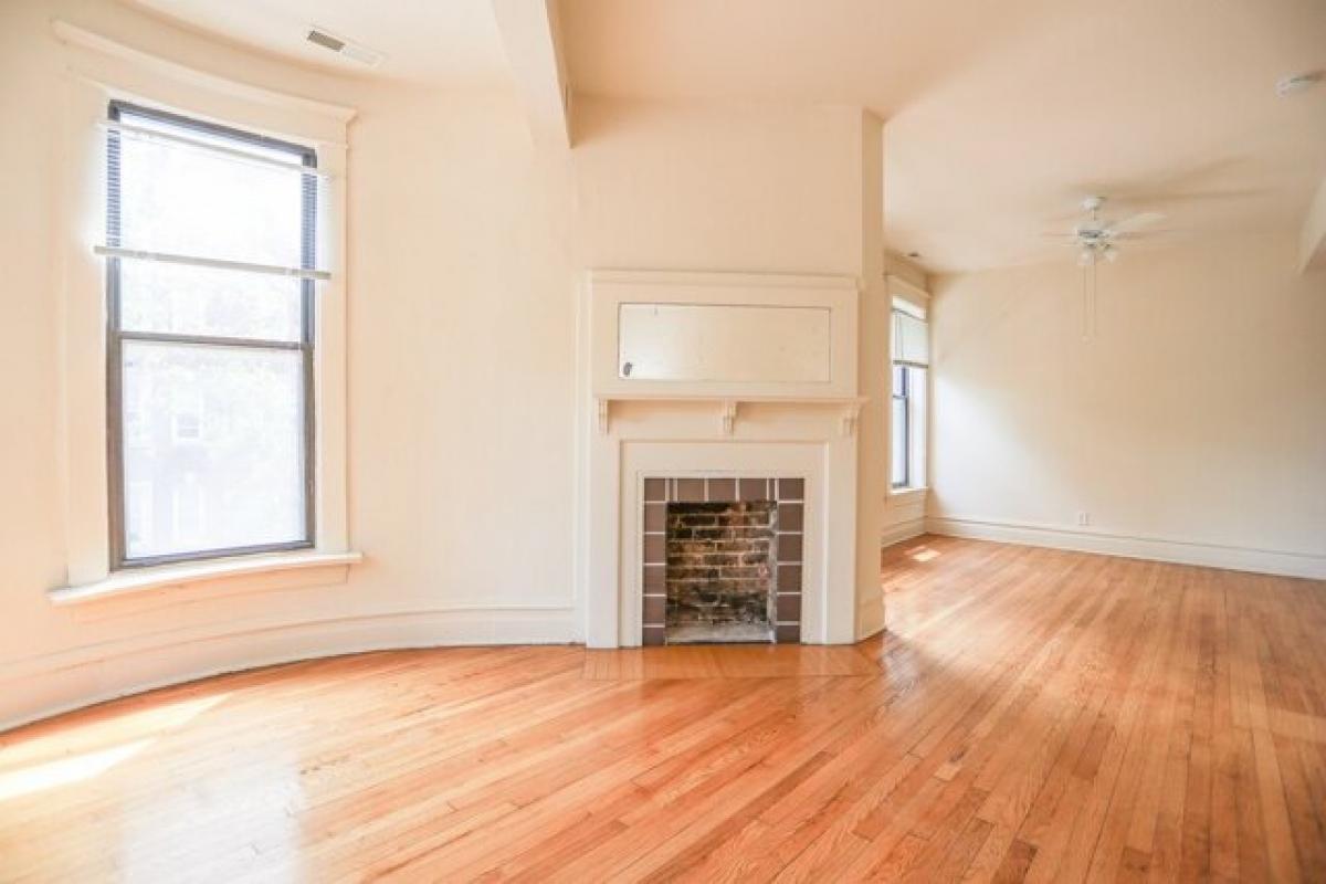 Picture of Home For Rent in Chicago, Illinois, United States