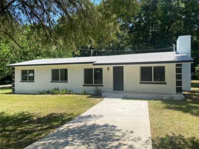 Home For Sale in Reddick, Florida