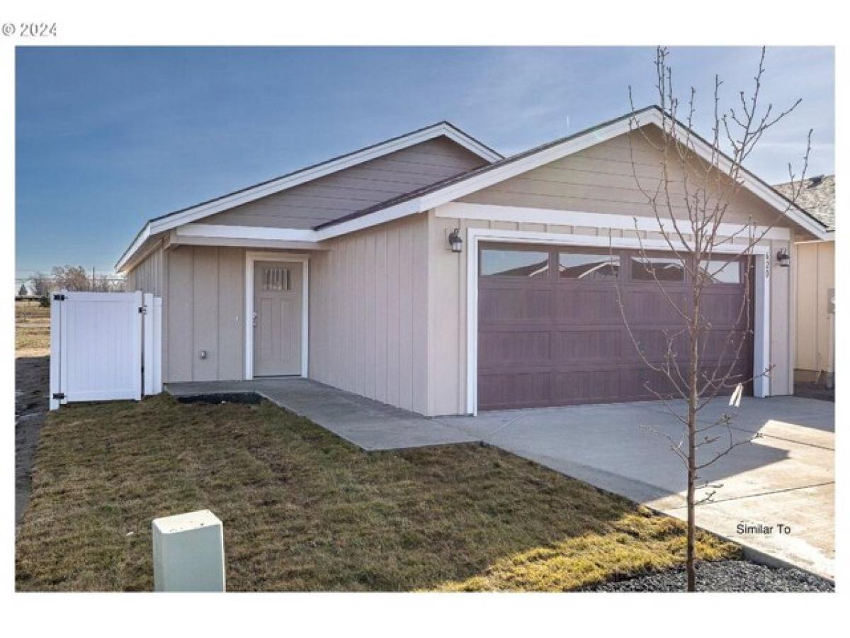 Picture of Home For Sale in Stanfield, Oregon, United States