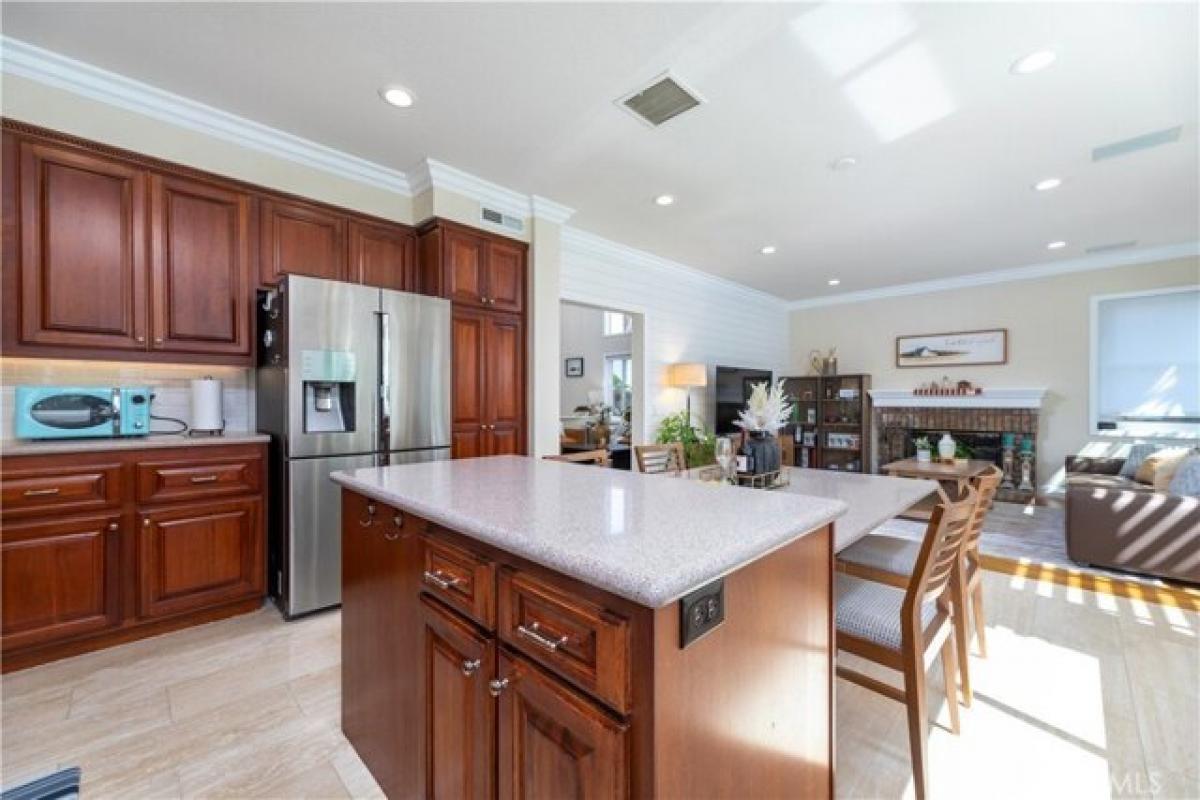 Picture of Home For Sale in Chino Hills, California, United States