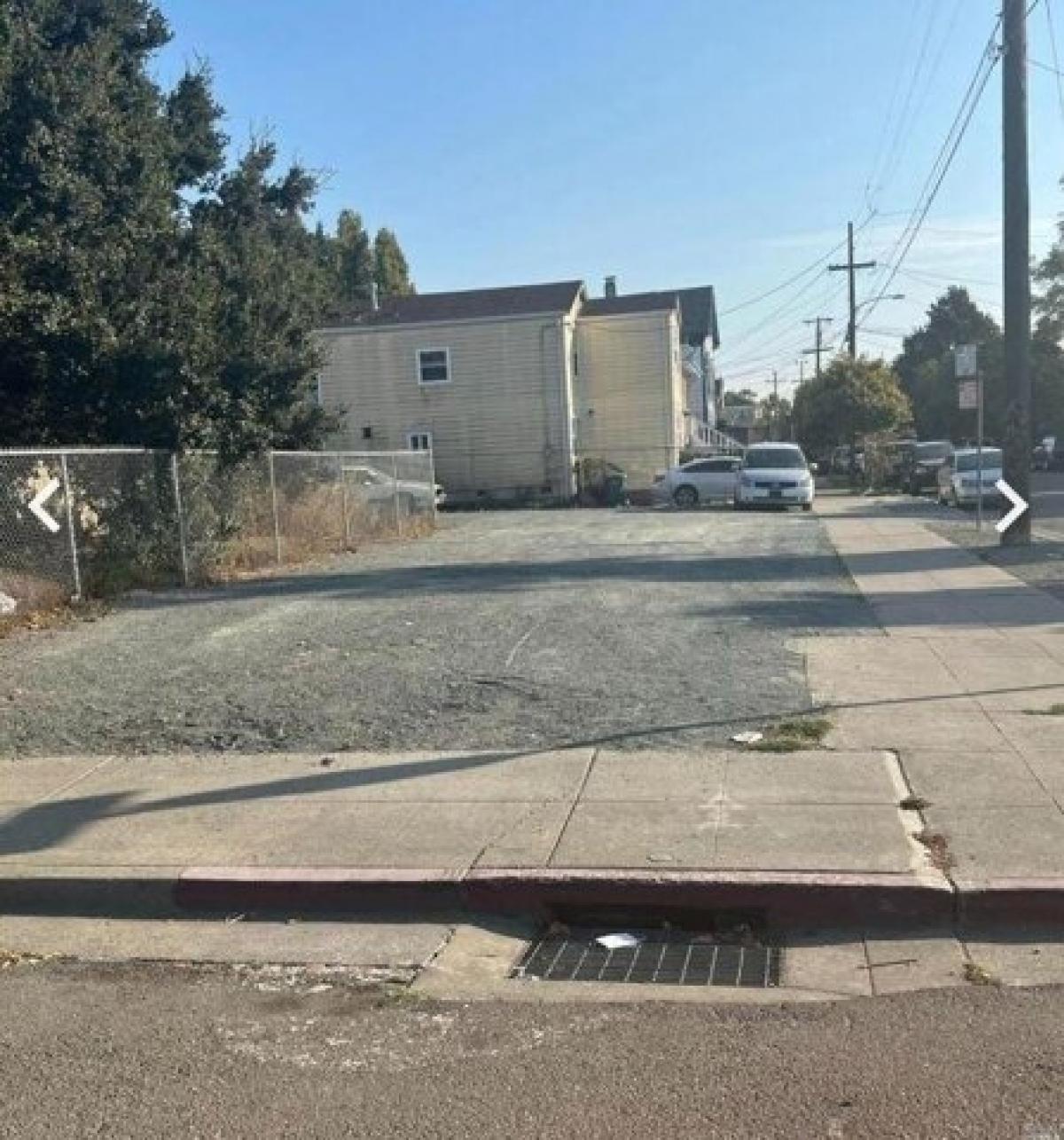 Picture of Residential Land For Sale in Oakland, California, United States