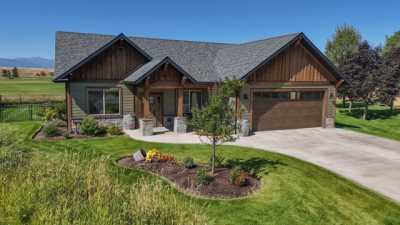 Home For Sale in Eureka, Montana