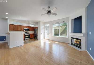 Home For Sale in Beaverton, Oregon