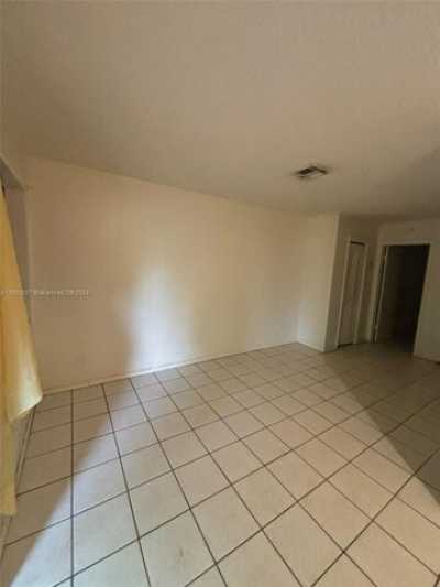 Home For Rent in Lauderhill, Florida