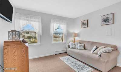 Home For Sale in Toms River, New Jersey