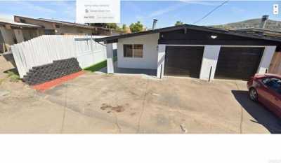 Home For Sale in Spring Valley, California