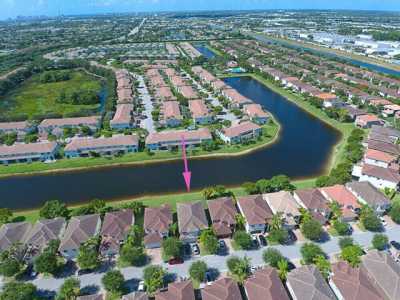 Home For Sale in Riviera Beach, Florida