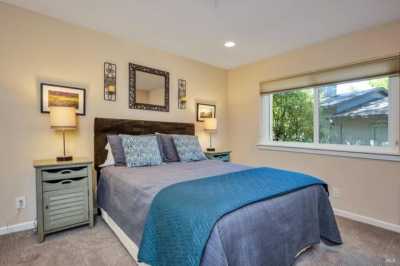 Home For Sale in Healdsburg, California