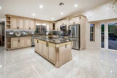 Home For Sale in Cathedral City, California