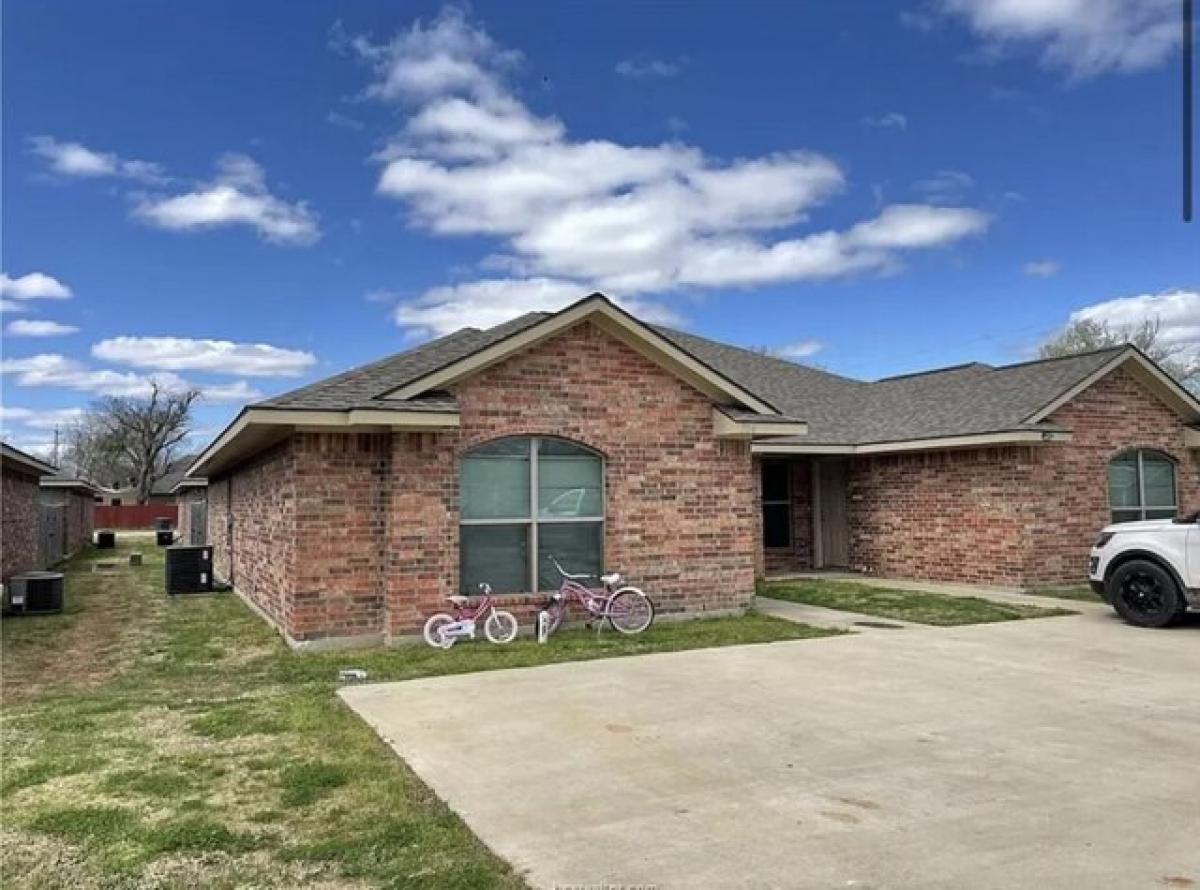 Picture of Home For Rent in Franklin, Texas, United States