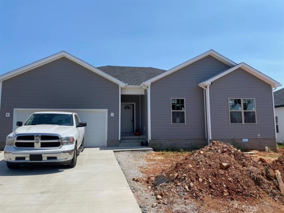 Picture of Home For Sale in Bowling Green, Kentucky, United States