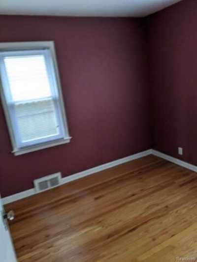 Home For Rent in Royal Oak, Michigan