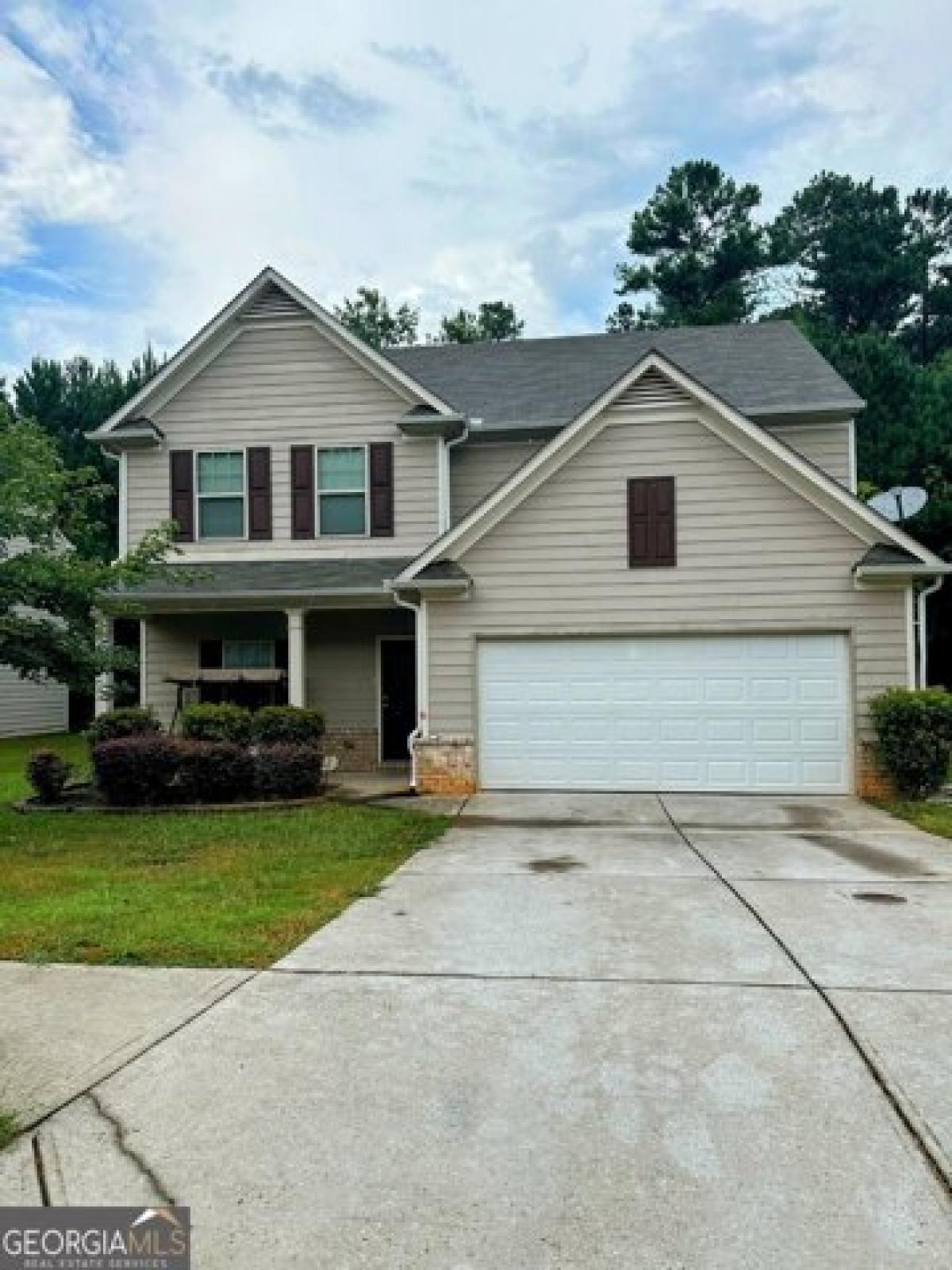 Picture of Home For Sale in Fairburn, Georgia, United States