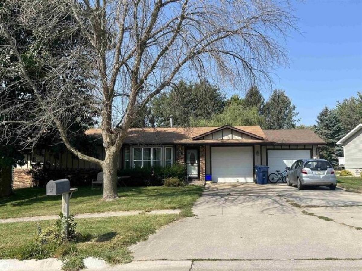 Picture of Home For Sale in Denison, Iowa, United States