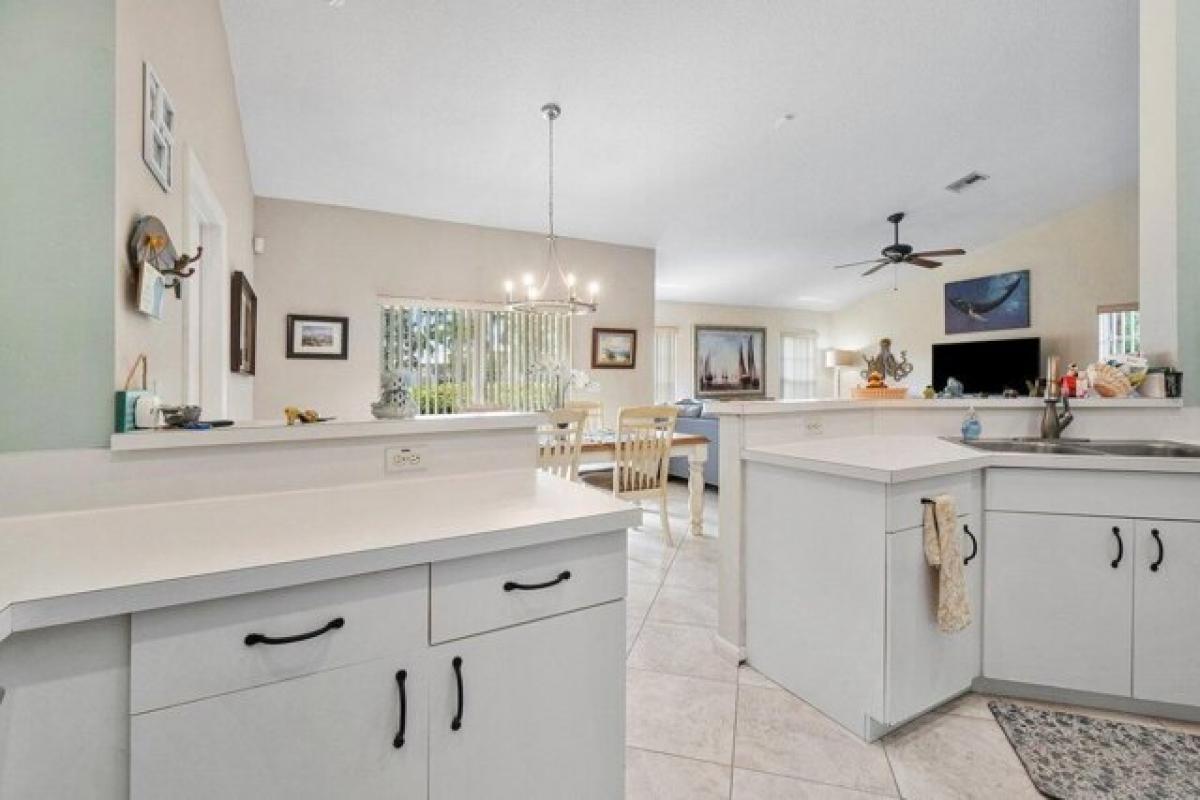 Picture of Home For Sale in Wellington, Florida, United States