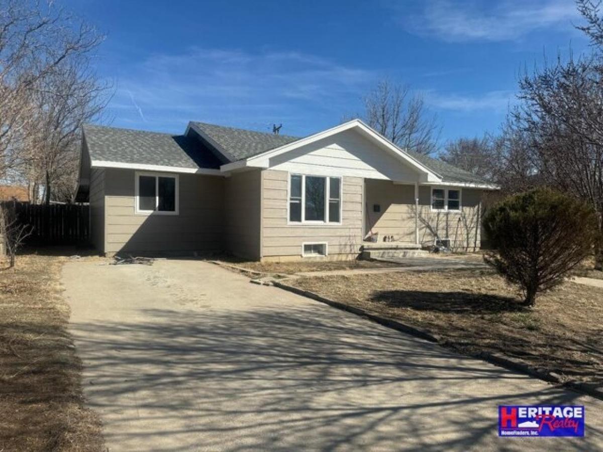 Picture of Home For Sale in Garden City, Kansas, United States