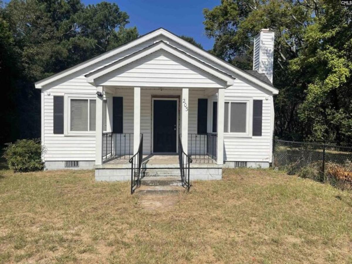 Picture of Home For Sale in Gaston, South Carolina, United States