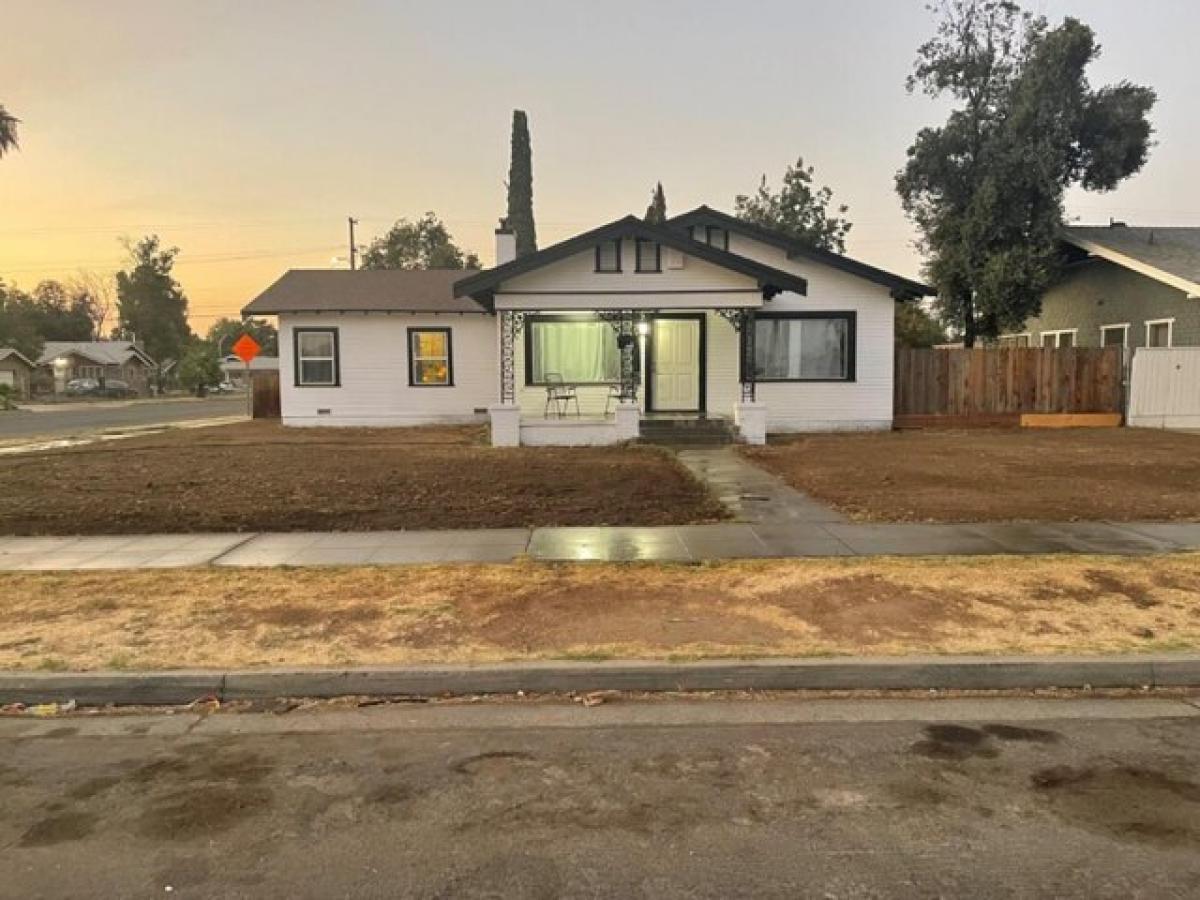 Picture of Home For Sale in Fresno, California, United States