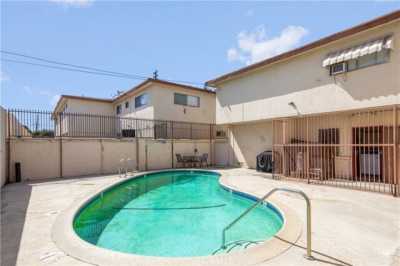 Home For Sale in Northridge, California