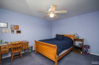 Home For Rent in River Edge, New Jersey