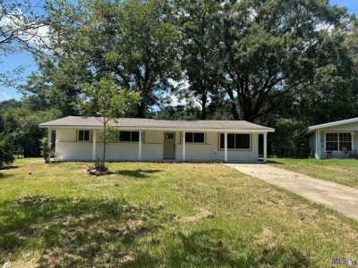 Home For Sale in Baker, Louisiana