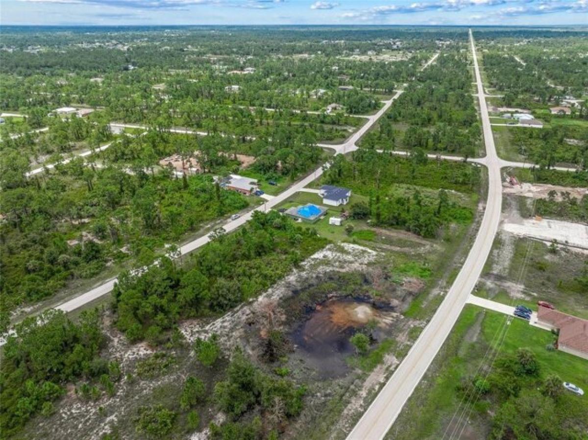 Picture of Residential Land For Sale in Lehigh Acres, Florida, United States