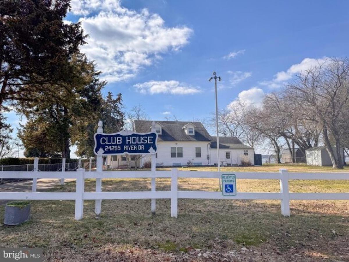 Picture of Residential Land For Sale in Chaptico, Maryland, United States