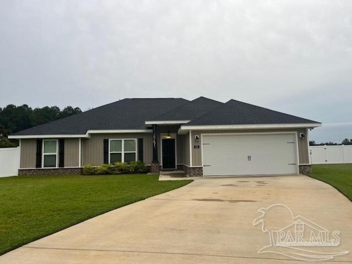 Picture of Home For Sale in Atmore, Alabama, United States