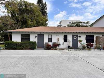 Home For Rent in Deerfield Beach, Florida